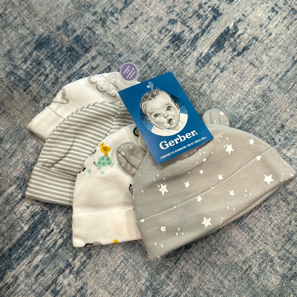 Gerber Set of 4 baby infant caps/ hats size 0-6 months